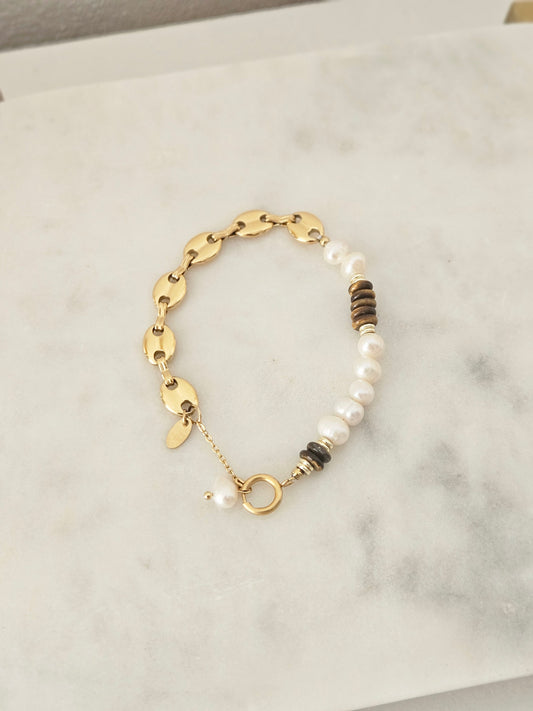 GG Pearl Brown Bracelet